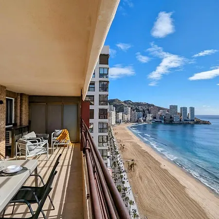 Appartement Arenas Sea Front